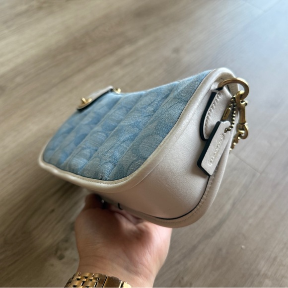 Coach Logo Handbag - Picture 12 of 13